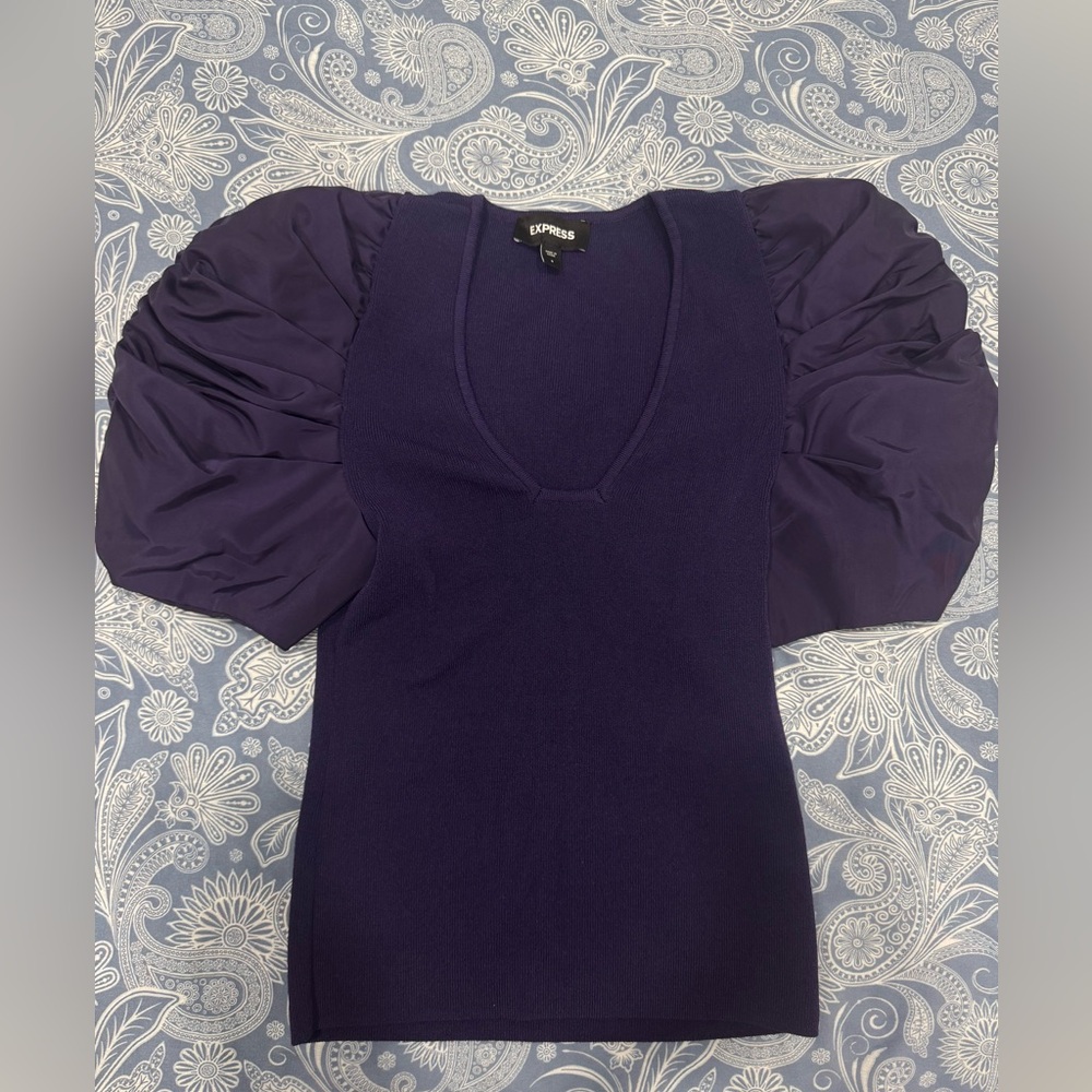EXPRESS Rouched Sleeve Sweater Top - Picture 4 of 5